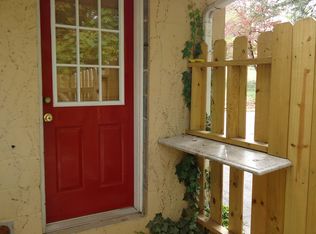 41 Oakdale Dr UNIT B, Candler, NC 28715