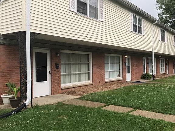 3rd image of 4400 Eastridge Dr APT 4