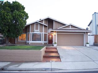 1881 Gateway Dr, Oakley, CA 94561