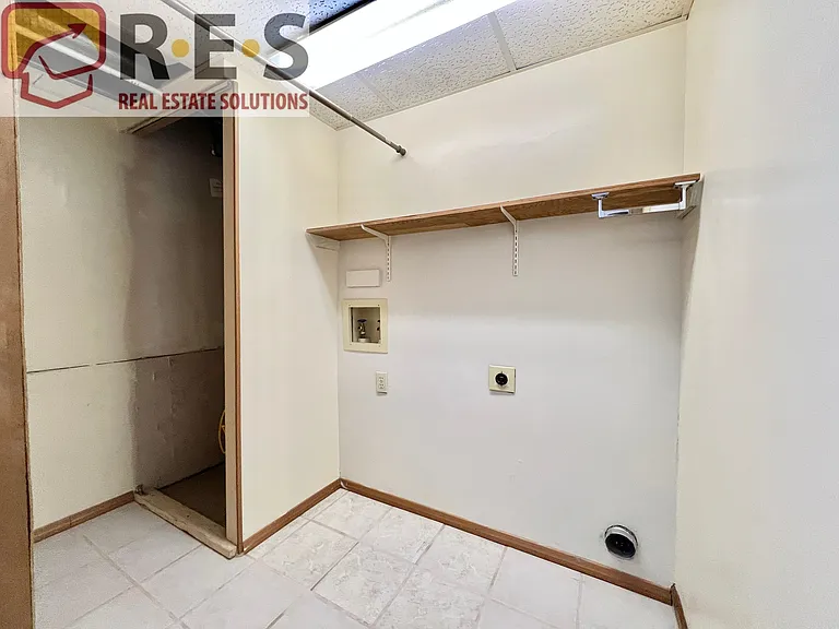 9393 W Wagon Trail Cir — Photo 17