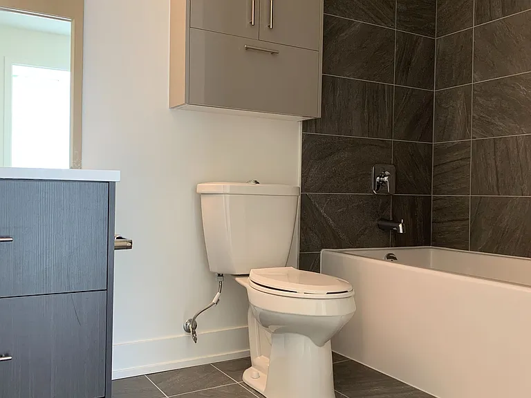 180 Fairview Mall Dr #712 — Photo 6