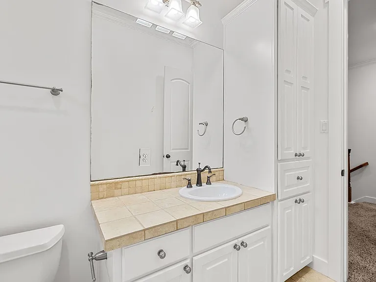 1607 Chelsea Ln — Photo 37