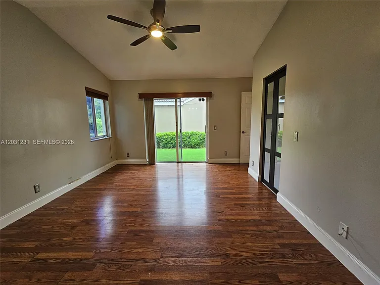 4232 Mahogany Ridge Dr — Photo 14