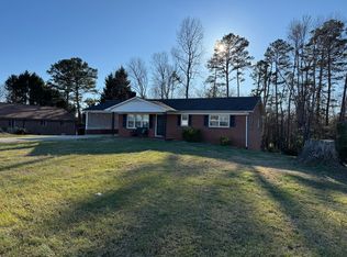 632 Main St, Hudson, NC 28638