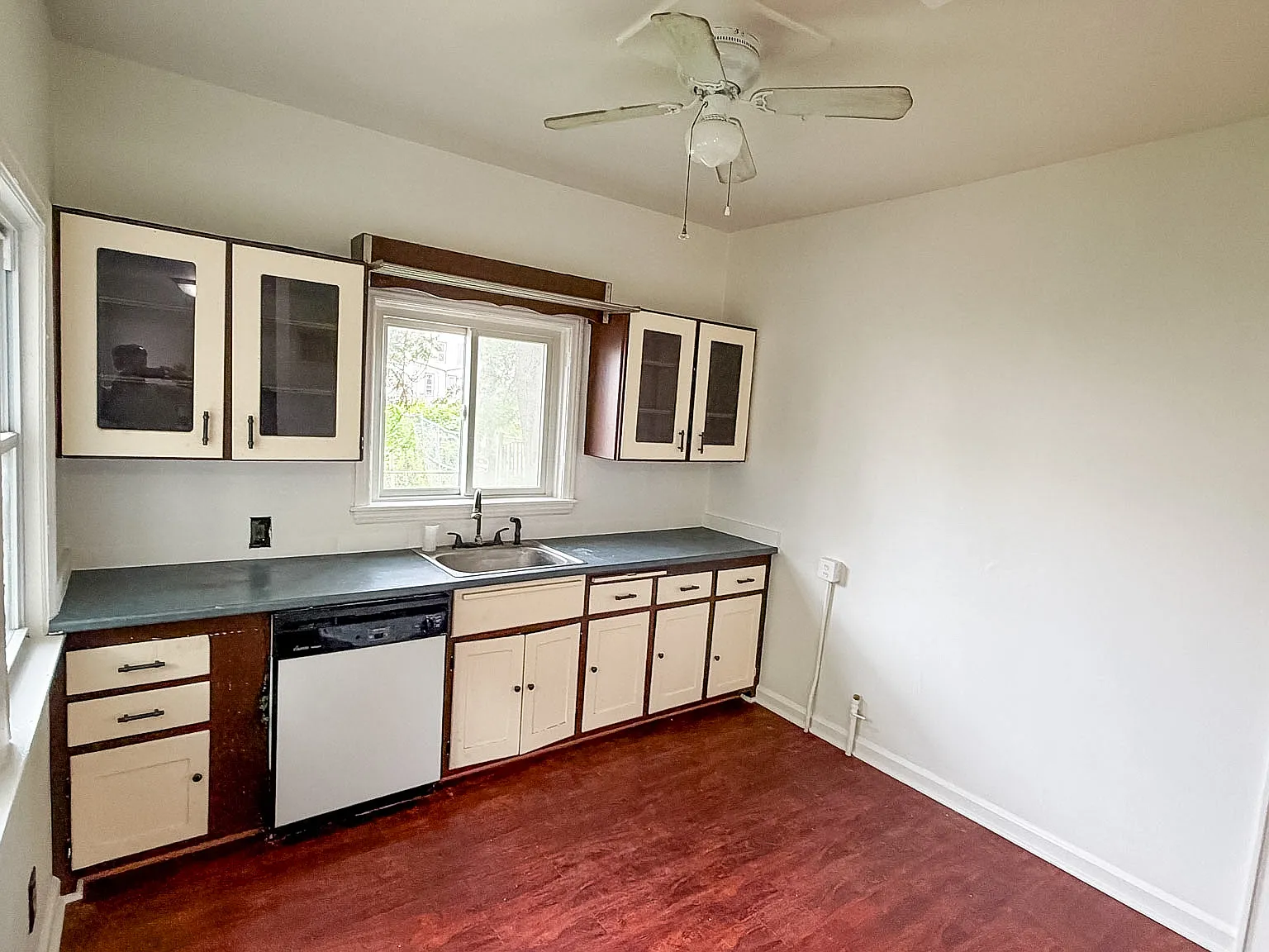 413 West Mineral Street - Lower — Photo 4
