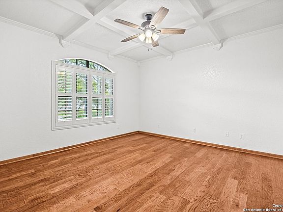 5th image of 21250 FOREST WATERS CIR