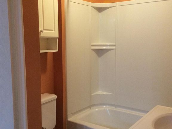 4th image of 3858 Loraine Ave SW
