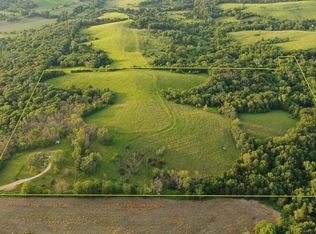 3052 Rose Ave, Menlo, IA 50164