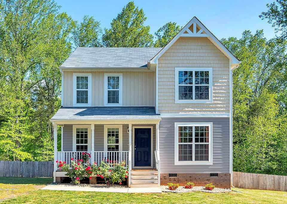 1st image of 291 Boxwood Ln.