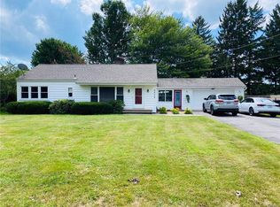8120 Buena Vista Dr, Rome, NY 13440