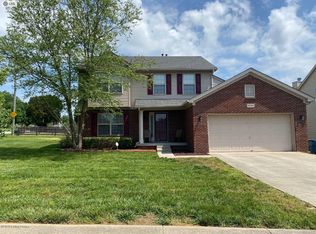 9701 Long Rifle Ln, Louisville, KY 40228