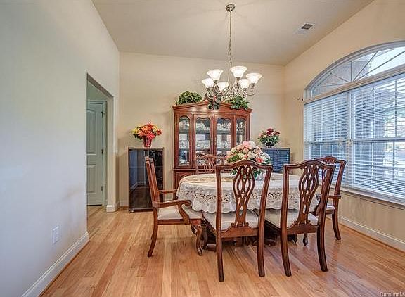 5th image of 2316 Kinmere Dr