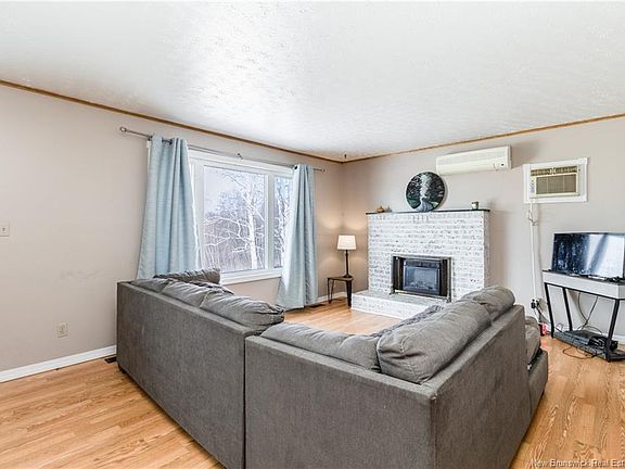 2nd image of 5 Holmes Rd