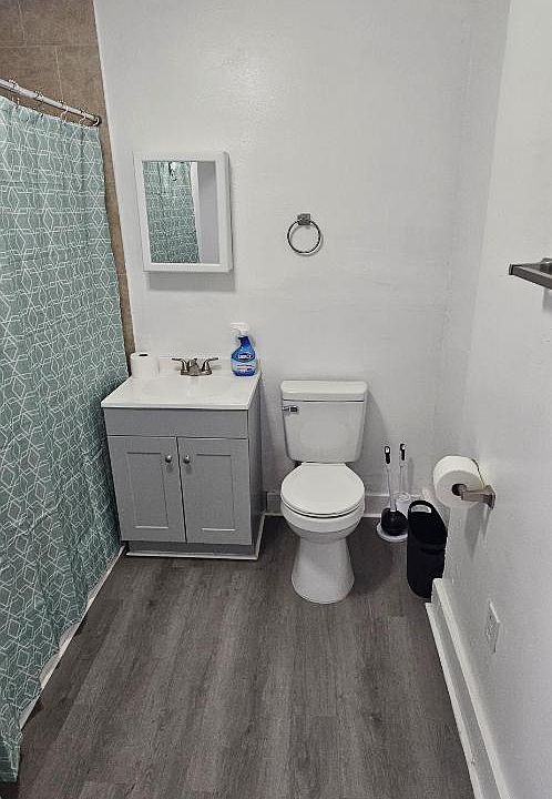 Unit Photo