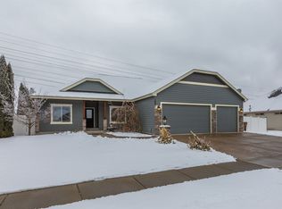 10909 N Acoma Dr, Spokane, WA 99208