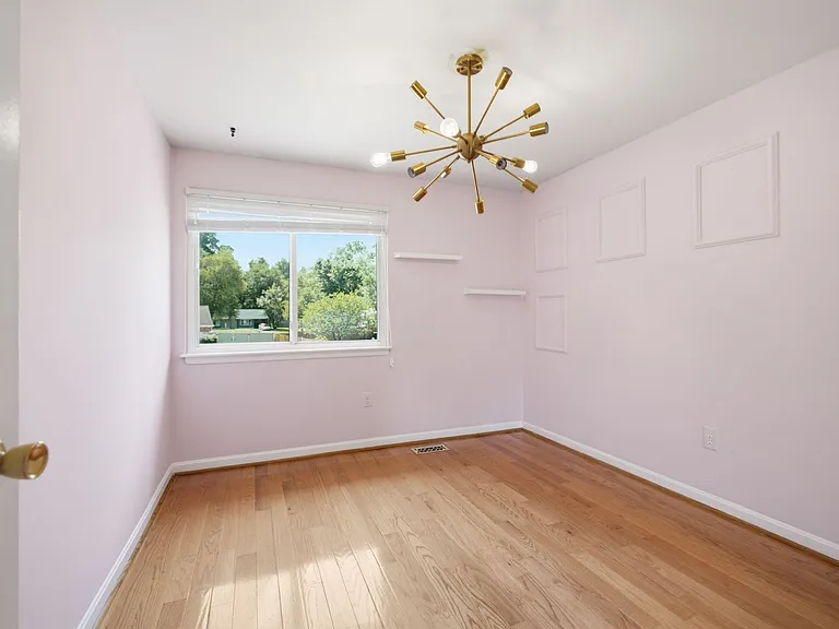 10805 Southall Dr — Photo 25