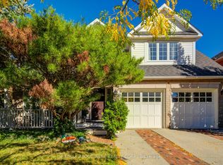 2193 Meadowland Dr, Oakville, ON L6H 6H2