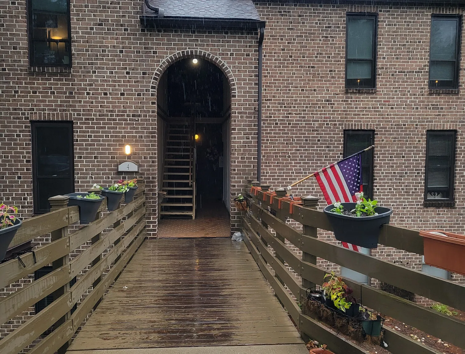 2 bed, 1170 sqft, $1,795 — Photo 1