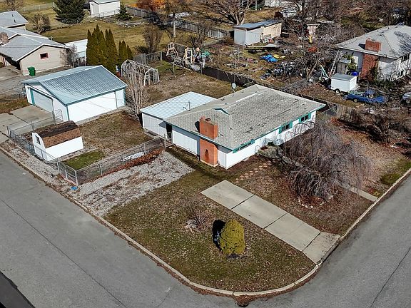 3rd image of 14605 E Cataldo Ave