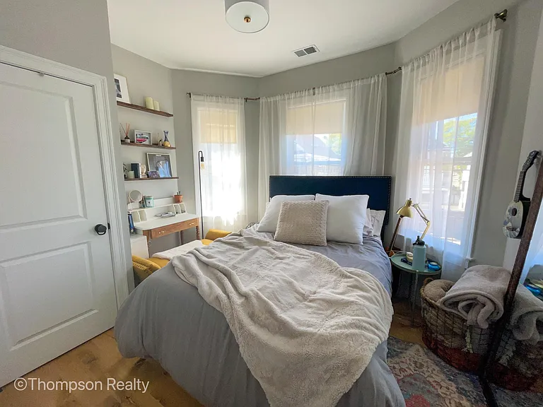 1114 Saratoga St #2 — Photo 6