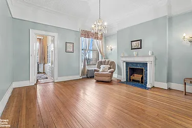 23 Hamilton Terrace