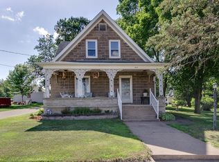 505 Fairview Dr, Colfax, WI 54730