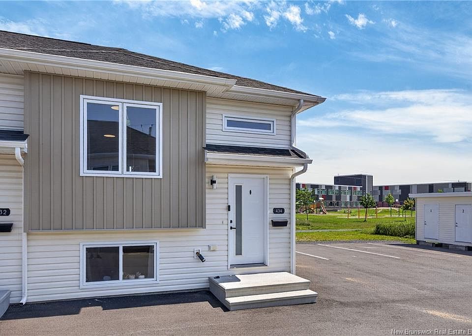 1st image of 434 Neill St