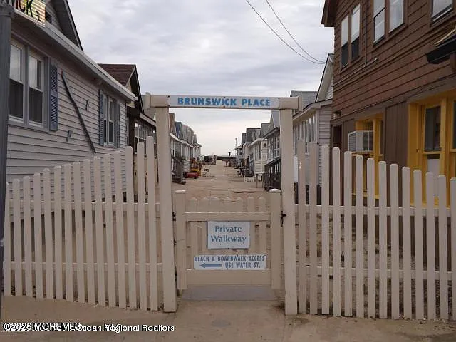 4 Brunswick Place photo 1