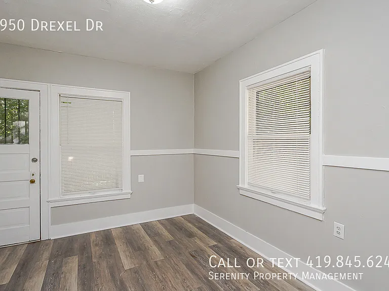 3950 Drexel Dr — Photo 6