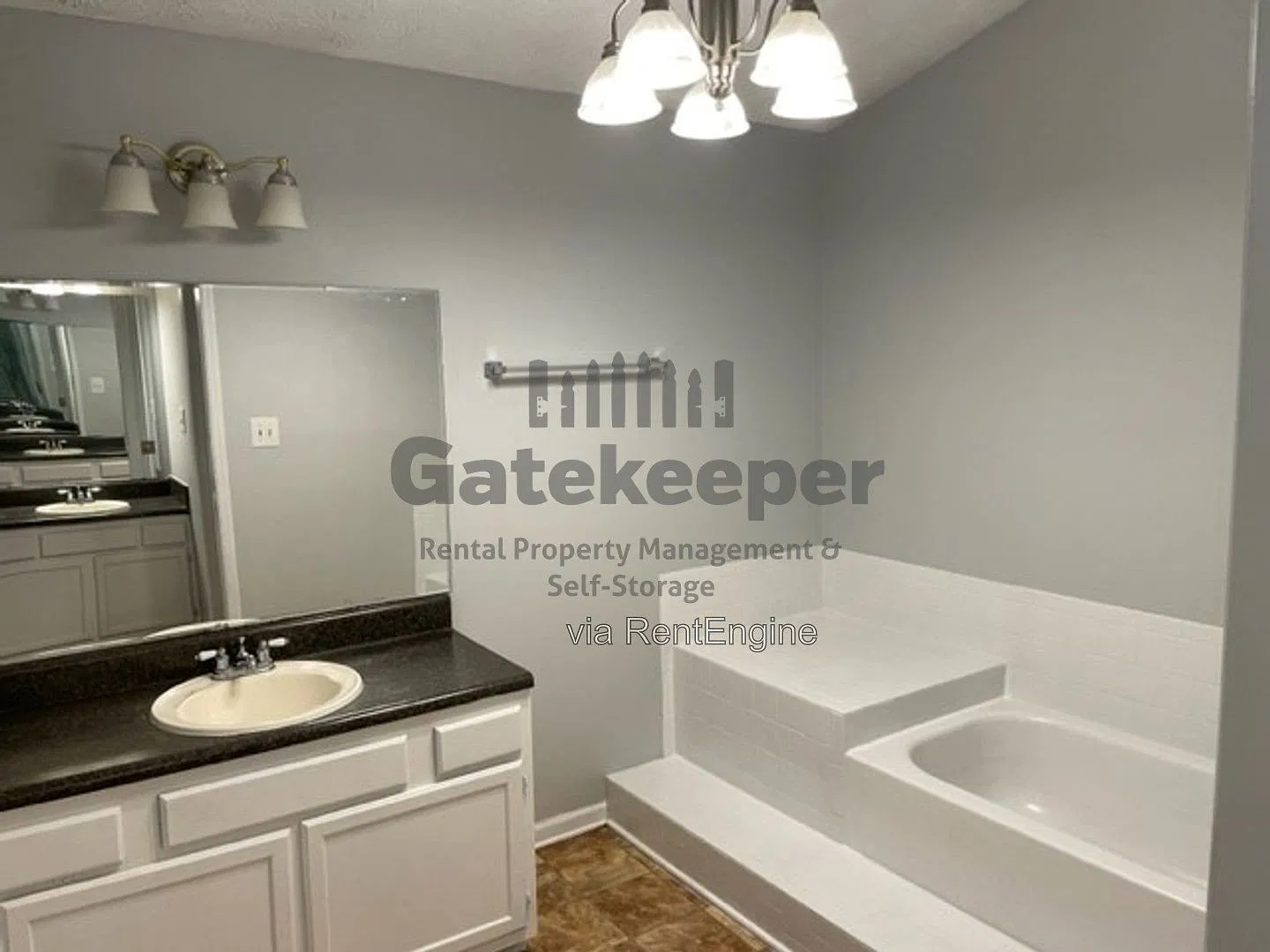 3 bed, 2.0 bath, 1284 sqft, $1,495 — Photo 4