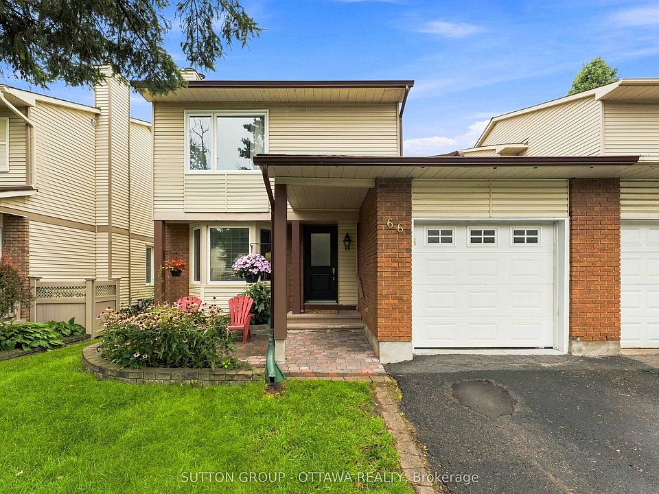 1st image of 66 Fieldgate Dr