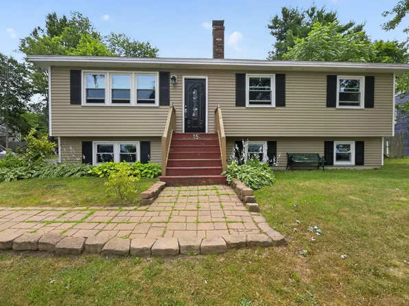 15 Cleveland Circle, South Portland, ME 04106