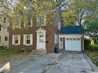 1016 N Jefferson Ave, Mason City, IA 50401