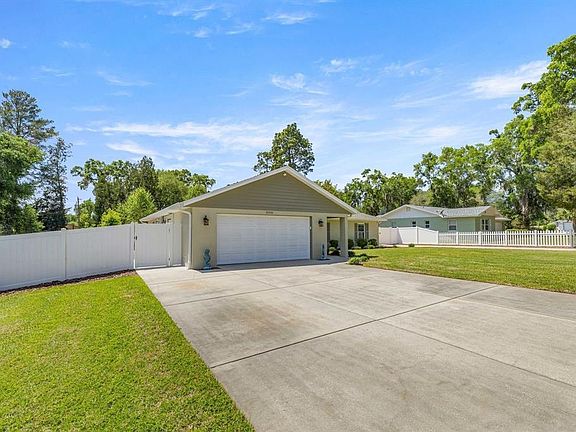 2nd image of 20430 SW 80th Place Rd