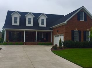 216 Pine Pointe Ct, Bowling Green, KY 42103