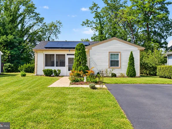 53 Kingston Way, Southampton, NJ 08088