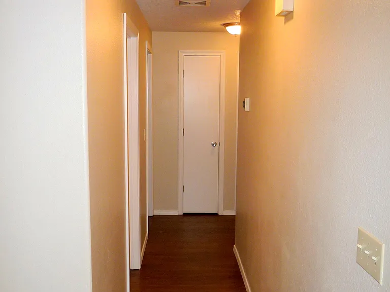 7616 NE 154th Ave — Photo 5