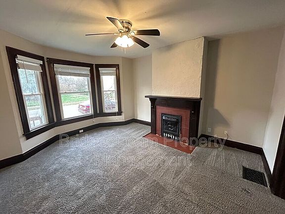 2nd image of 38 Pioneer St