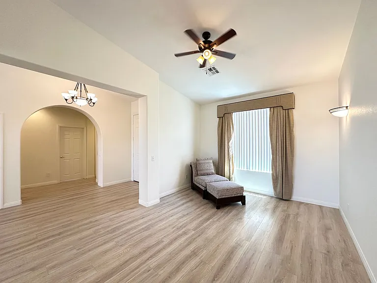 8228 Weeping Springs Ave — Photo 8
