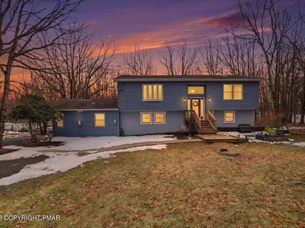 2563 Olympia Ln, Blakeslee, PA 18610