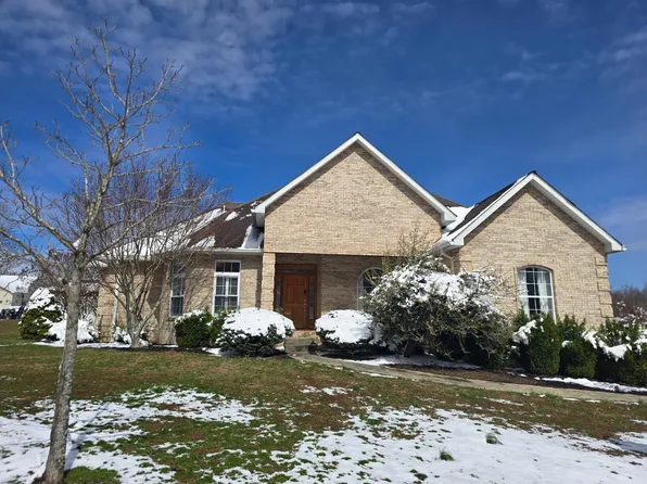 280 Circle Dr, Fayetteville, WV 25840