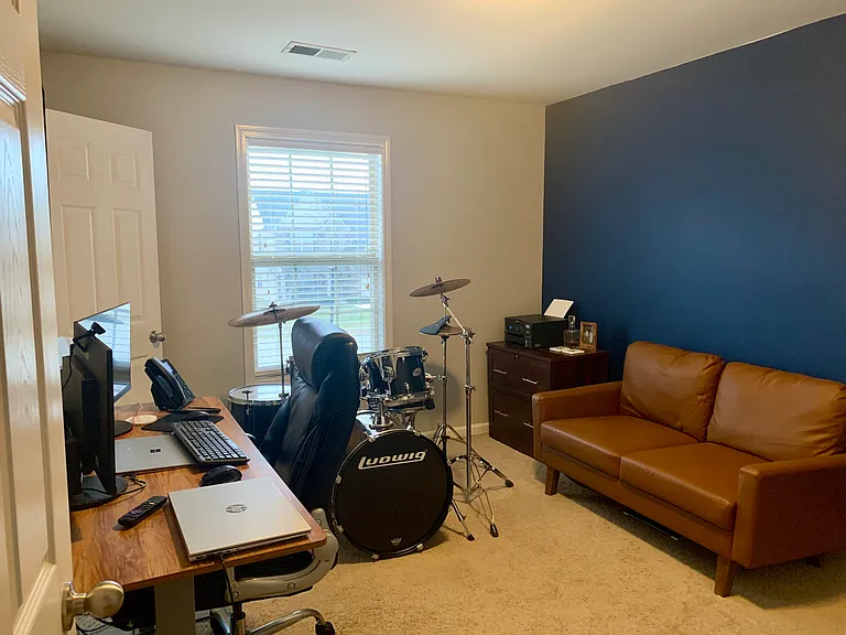 114 Walden Cv — Photo 21