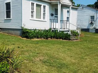 204 N Cobb Ave, Burlington, NC 27217