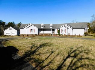 1056 Cedar Hill Anx, Alton, VA 24520