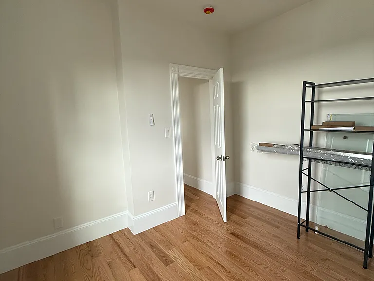 108 Myrtle St #6 — Photo 8