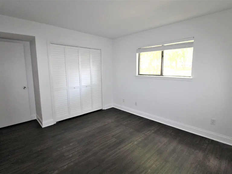 2900 Heathstead Pl #I — Photo 17