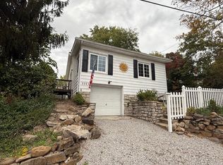 3343 Waterside Dr, Akron, OH 44319