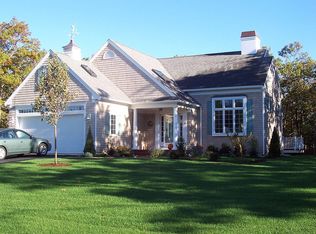 15 Regatta Dr, Mashpee, MA 02649