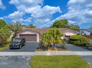 5105 Johnson St, Hollywood, FL 33021