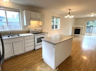 1227 NE 84th Ave, Portland, OR 97220